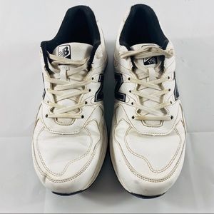 New Balanced NB 1701 Spiked Golf Shoes Size 9